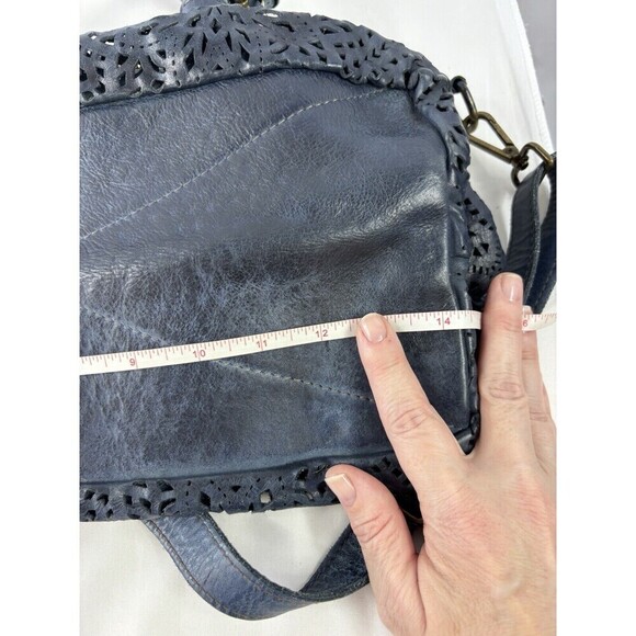 Italian Shoulder Bag Navy Blue Laser Cut Roomy Crossbody Divided Adjustable - Picture 11 of 14
